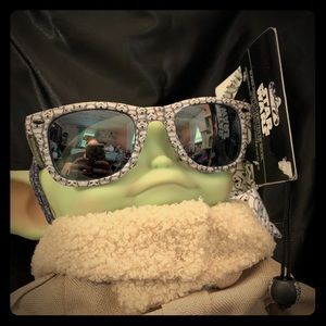 NWT Imperial Stormtrooper Wayfarer Sunglasses